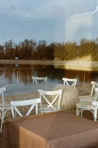 empty_restaurant_05