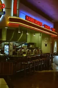 empty_restaurant_10